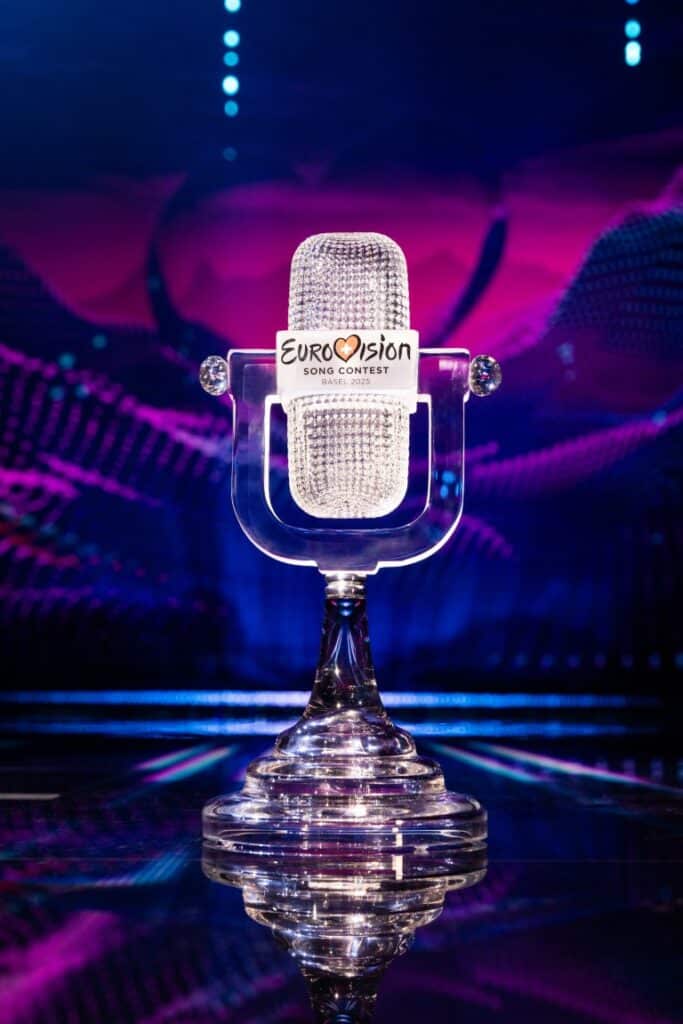 Trophée Eurovision 2025- Crédit photo Corinne Cumming / EBU