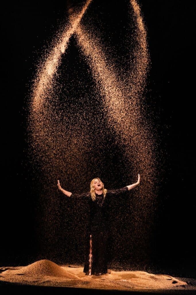 A look back at the second Eurovision 2025 semi-final 1 Louane - mum (second semi-final) - Credit Corinne Cumming/EBU