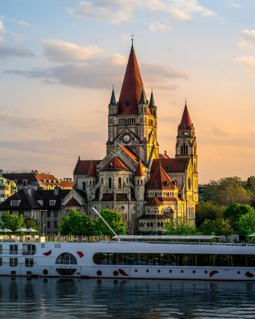Vienne - Photo by Pierre Blaché