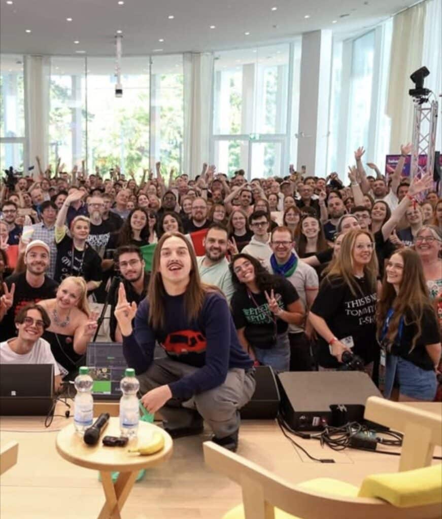 Group photo with Tommy Cash
